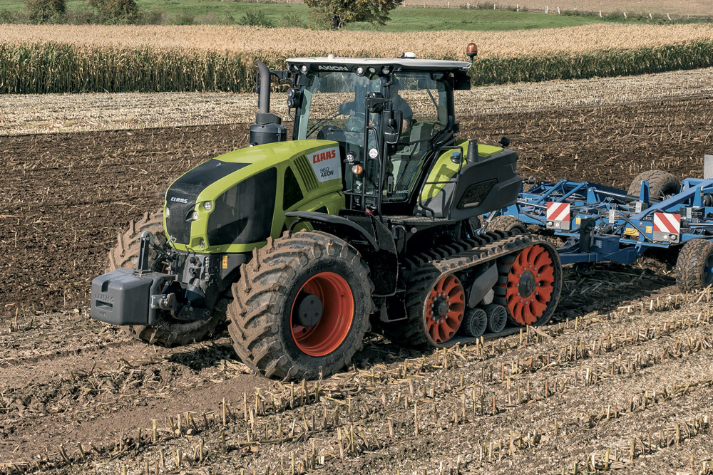 Tracteur Claas : Des chenilles plus larges pour l'Axion Terra Trac