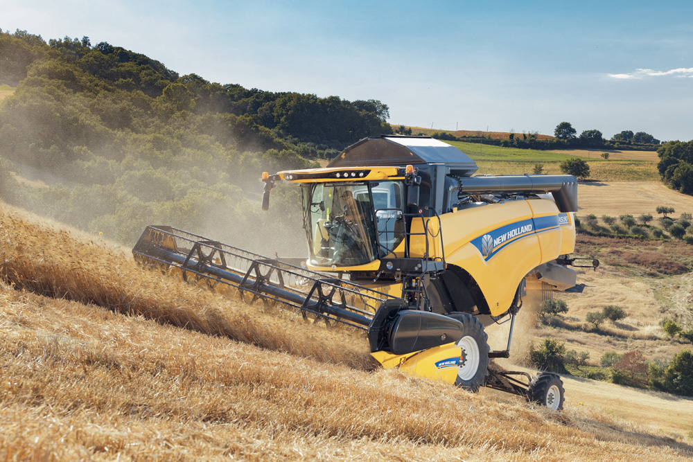 NEW HOLLAND CX 5 et 6