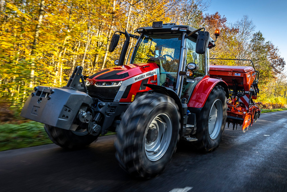 Massey Ferguson dévoile sa nouvelle série de tracteurs 5S - FARM Connexion
